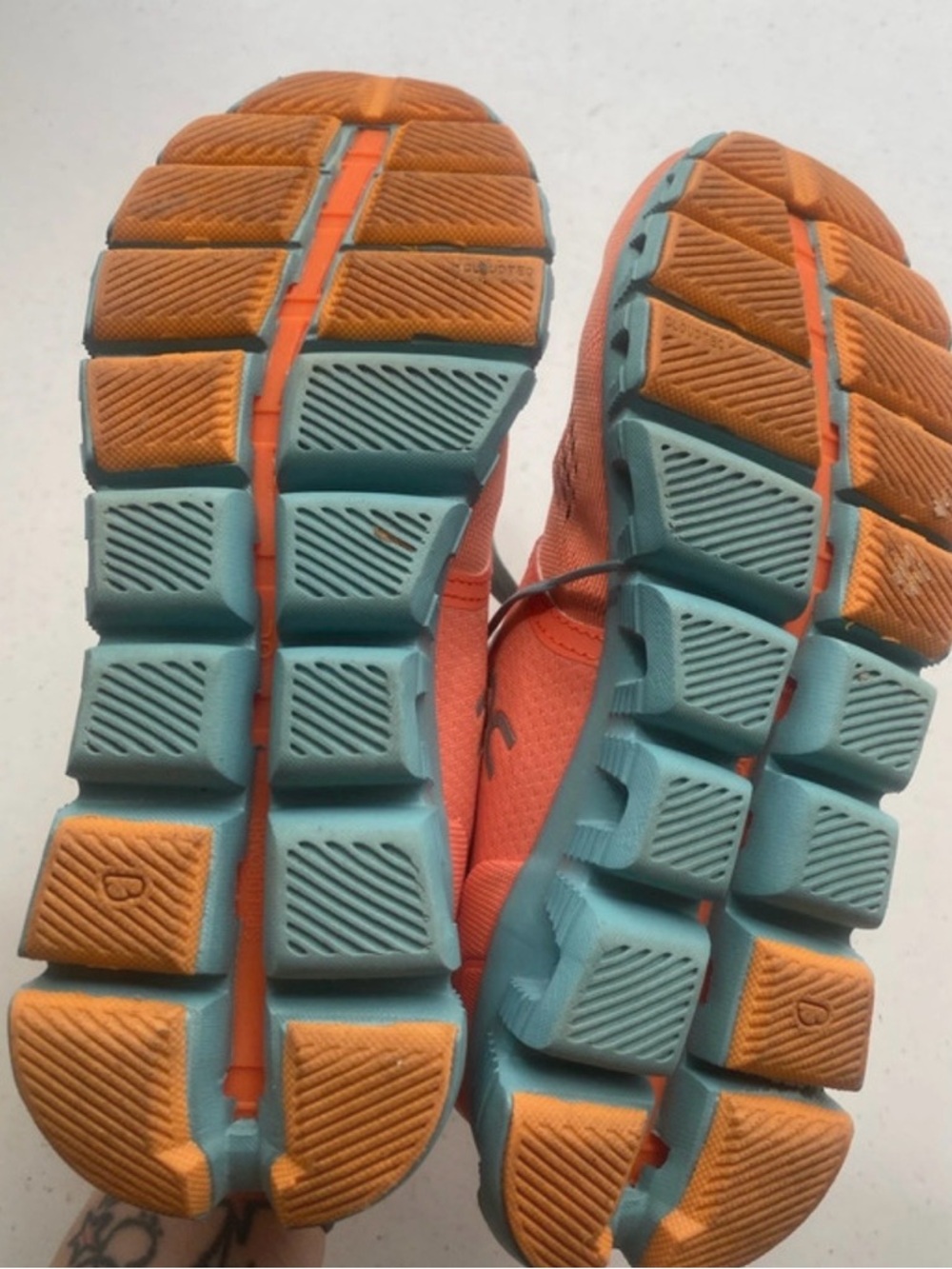 On cloud X Women's Coral and Teal Cloud Sneakers EUC 6.5 - Picture 7 of 12